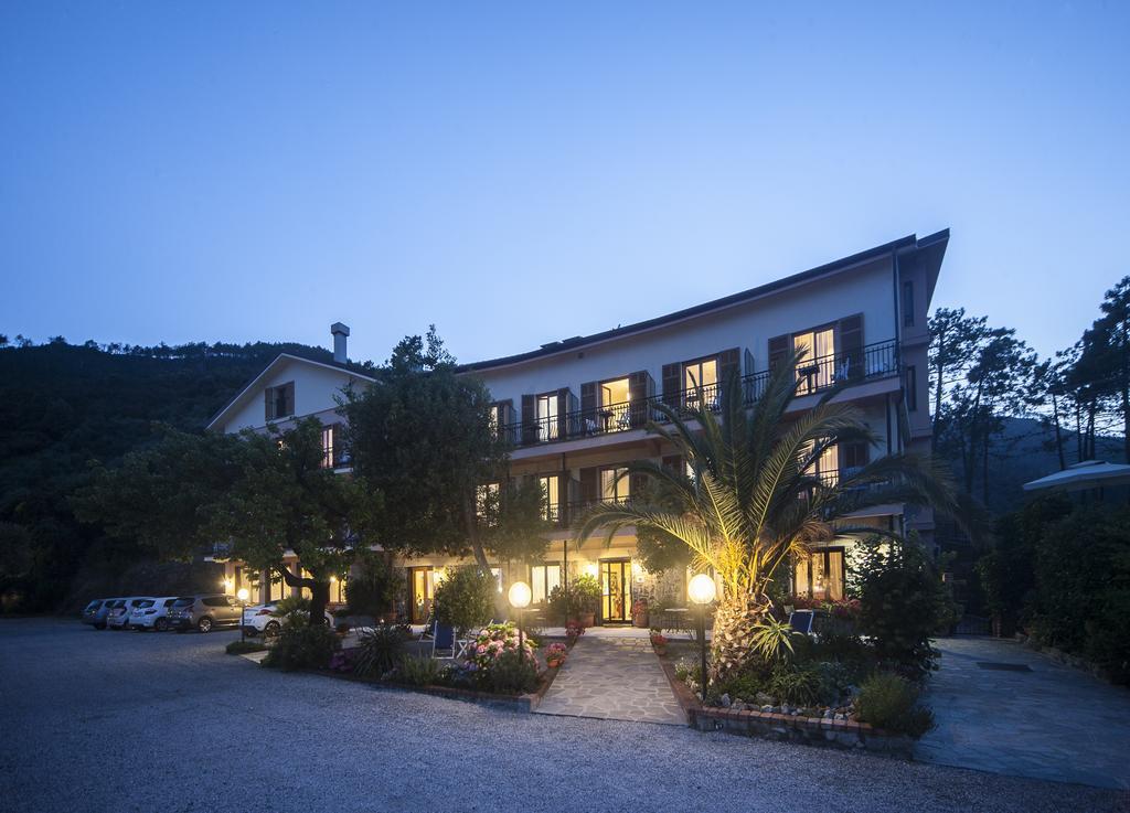 Albergo Suisse Bellevue Monterosso al Mare Exterior foto