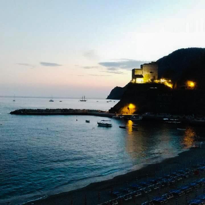 Albergo Suisse Bellevue Monterosso al Mare Exterior foto